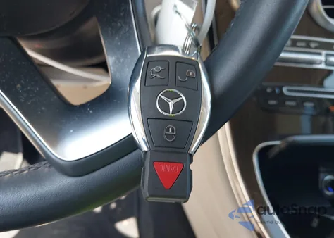 2019 Mercedes-Benz Glc 300 из США, поврежденный, VIN WDC0G4JB0KF657118